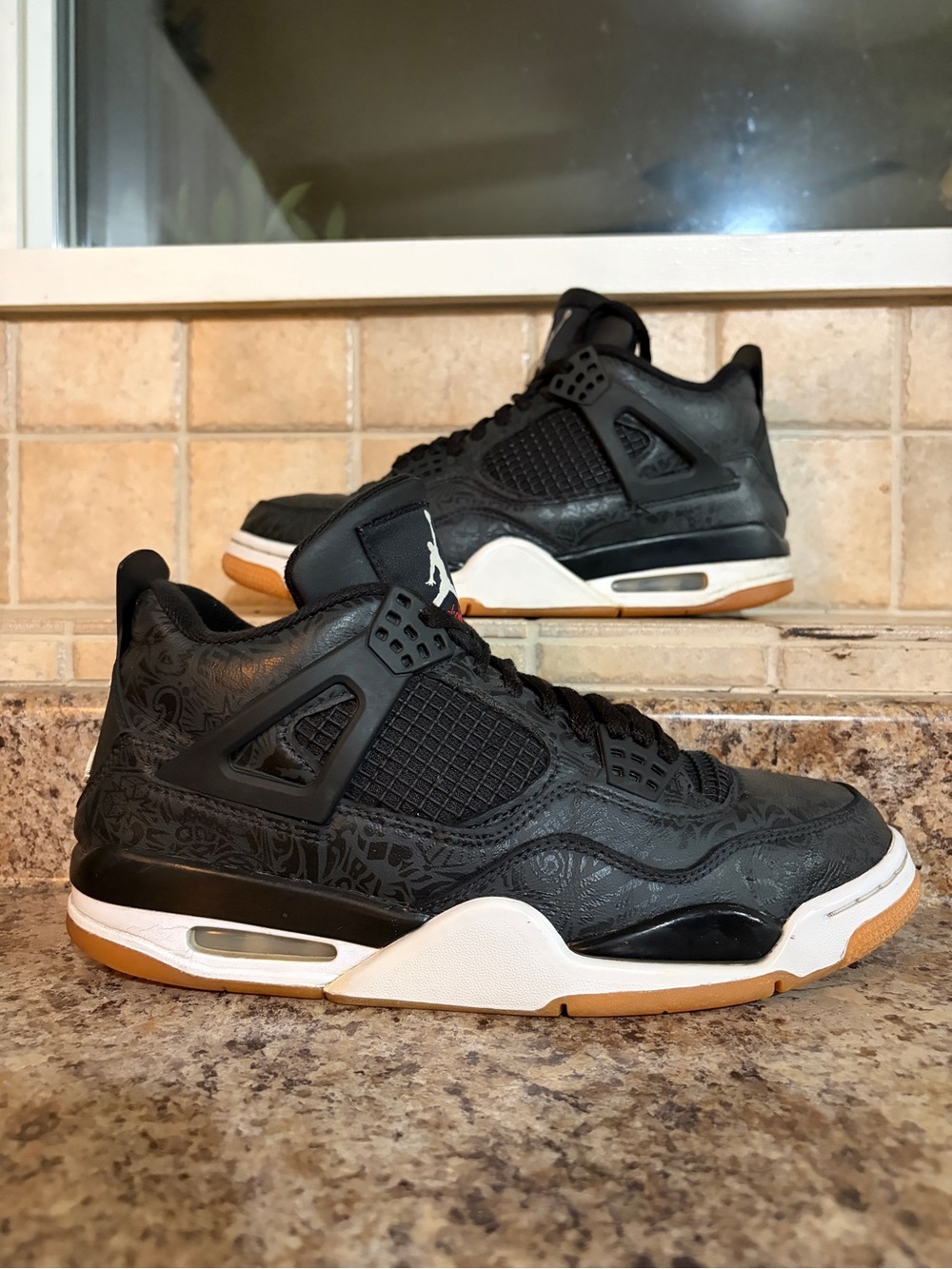 Jordan 4 Lazer